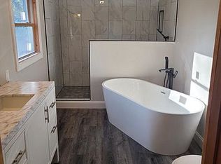 E4748 Airport Rd, Ironwood, MI 49938