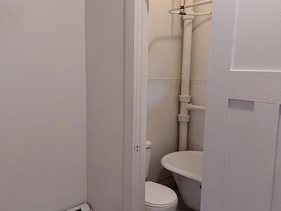 3rd image of 1604 8th Ave #4de43b11e