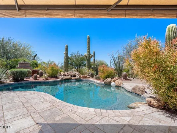 8921 E NORA Circle, Mesa, AZ 85207