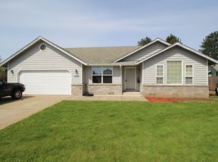 2446 Otto St, Springfield, OR 97477