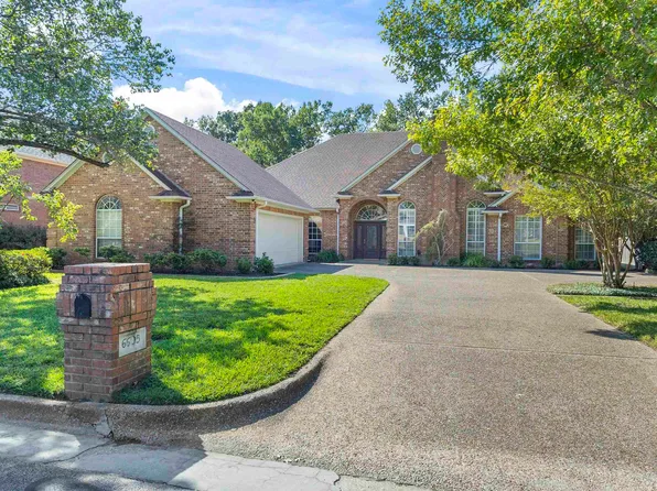 6605 Gleneagles Dr, Tyler, TX 75703