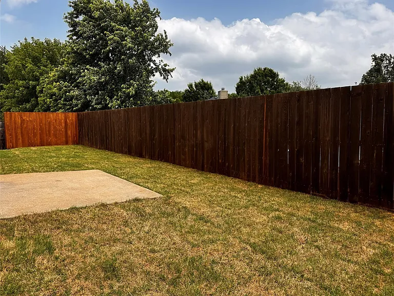 1721 Southridge Ln — Photo 16