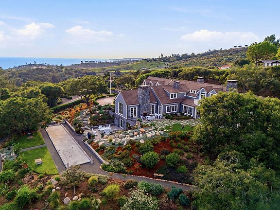 2nd image of 2820 Torito Rd