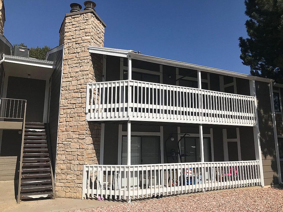 Exterior(Top Floor)