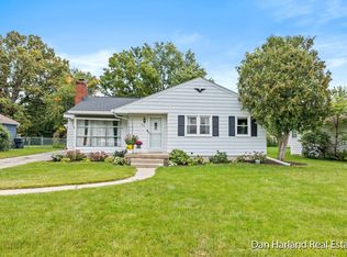856 Fairfield Ave NW, Grand Rapids, MI 49504