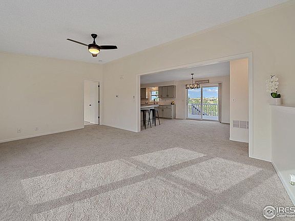 5th image of 46937 Monarch Dr