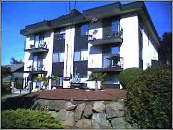 Lago Verde Apartments