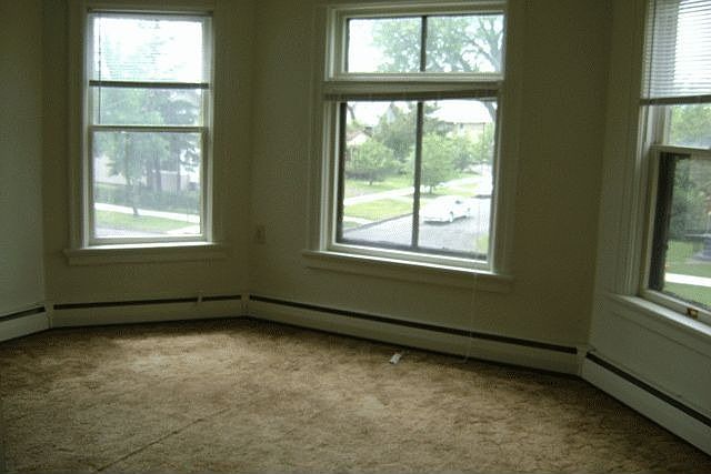2344 1/2 Ogden Ave