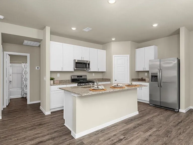 13591 Bay Springs Dr — Photo 9
