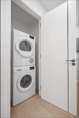 Laundry, photo 1