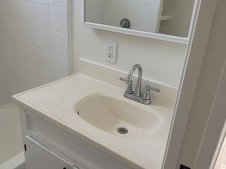 6665 Long Beach Blvd #G29 — Photo 6