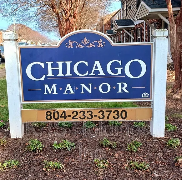 1801 Chicago Ave — Photo 14