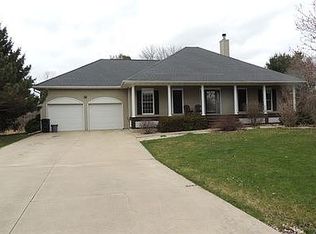 3460 E Spring Creek Dr, Ladd, IL 61329