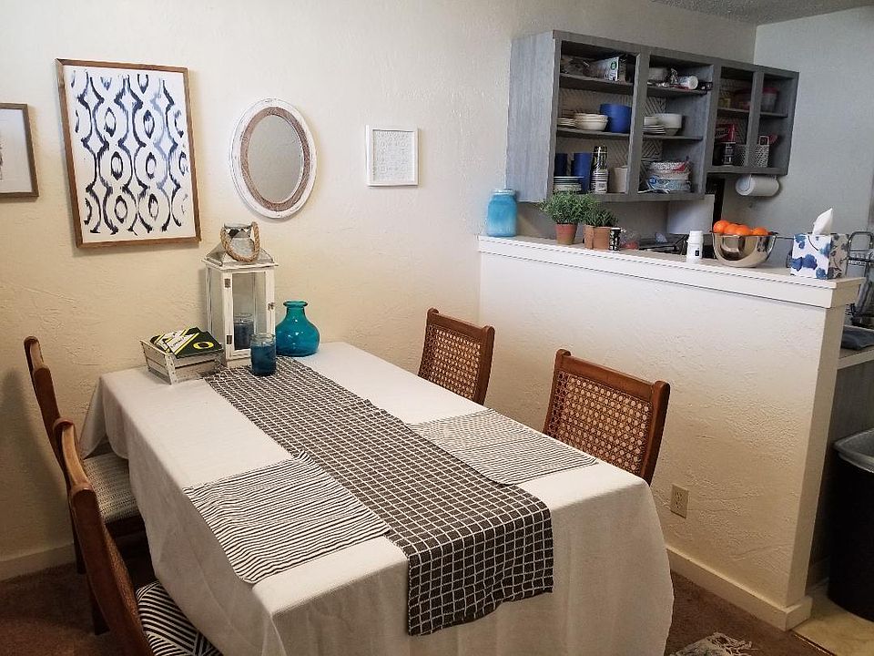 2nd image of 1805 Garden Ave APT 41