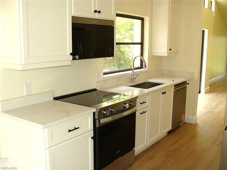 857 Reef Point Cir — Photo 3