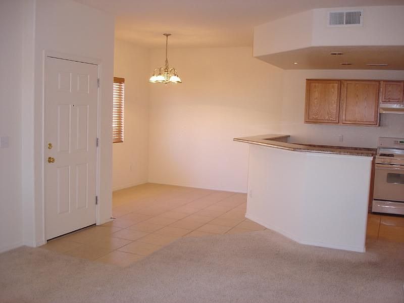 2nd image of 6800 Vista Del Norte Dr NE #2724