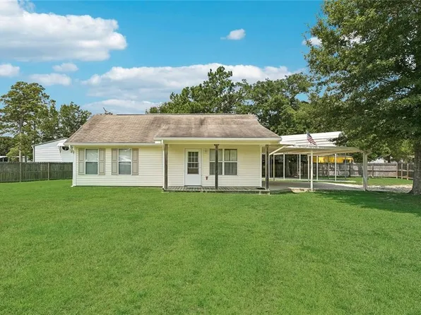 31860 Tiboe Plz, Springfield, LA 70462