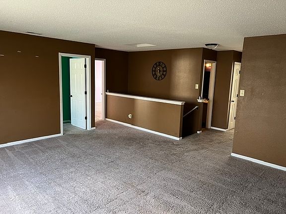 3rd image of 1336 Ellington Dr