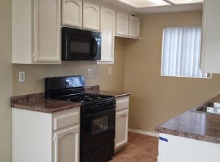 238 S Poplar Ave APT 8, Brea, CA 92821