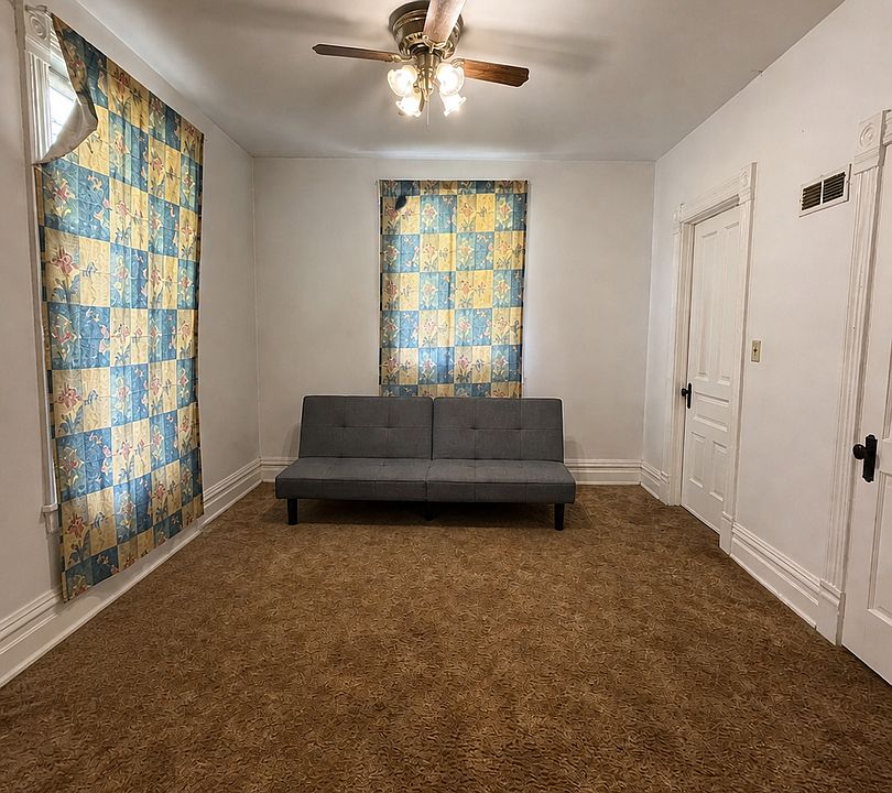 1st image of 119 S 3rd St #1