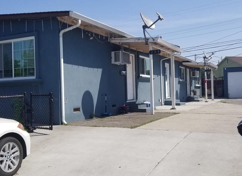 1st image of 234 Lynette Way