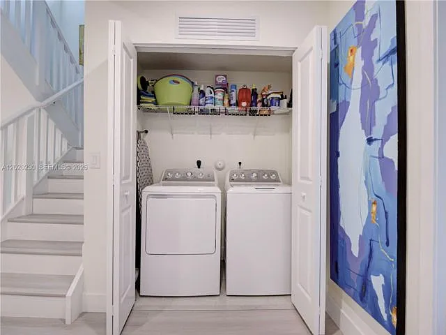 4534 NW 83rd Ave — Photo 2