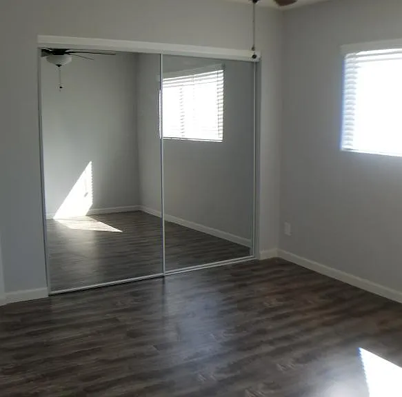 6830 Woodley Ave #5 — Photo 4