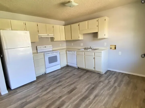 300 Fink Dr #E, Springdale, AR 72764