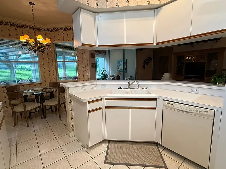 5107 Pinnacle Dr — Photo 20