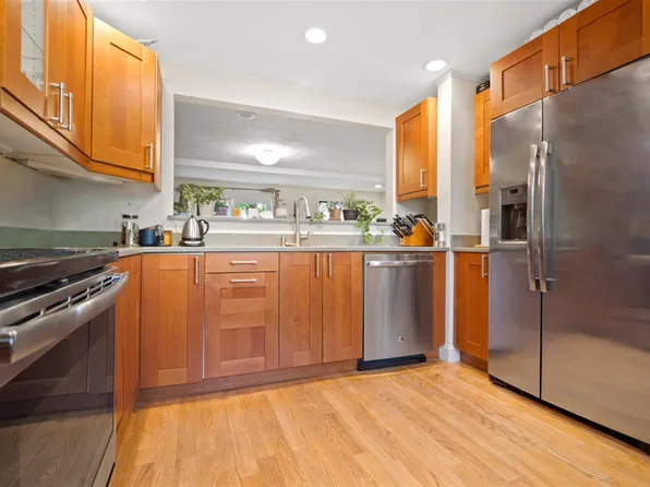 51 Waterhouse St #1, Somerville, MA 02144
