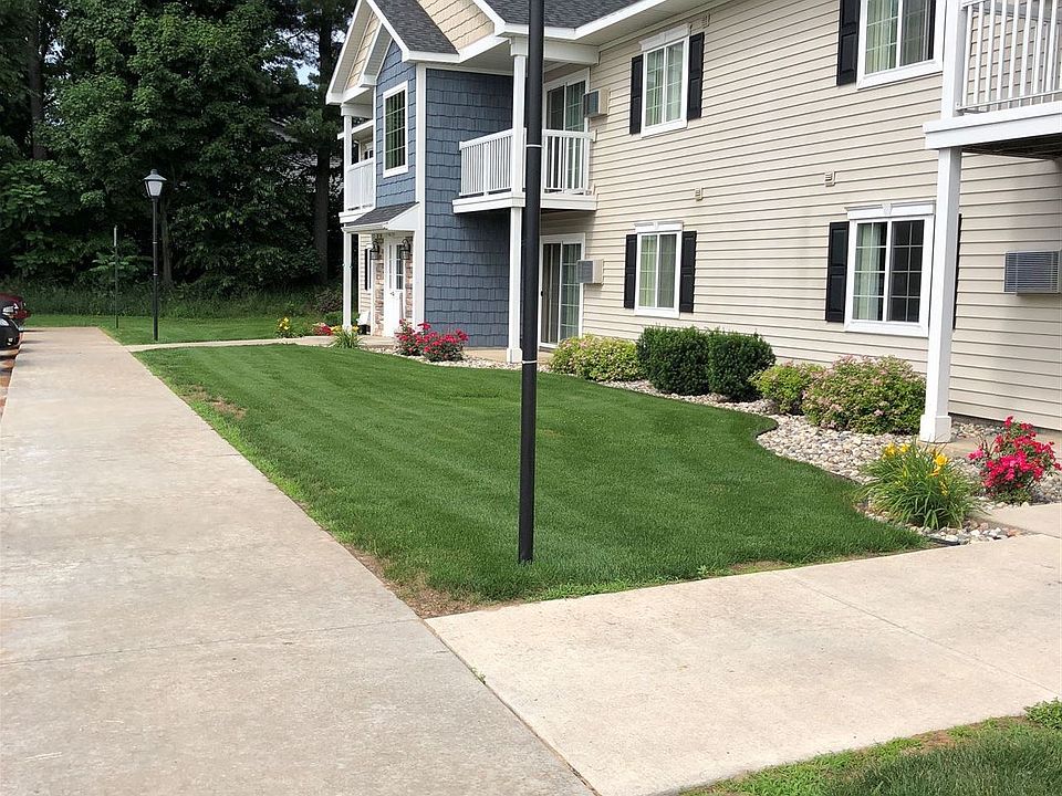 Apple Ridge Apartments 318 Dewitt Ave Fremont MI Zillow