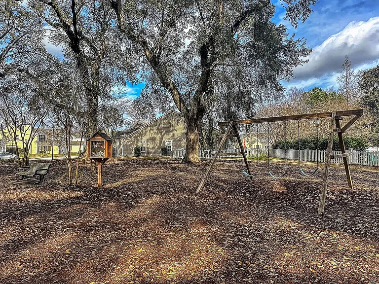 1003 Washitonia Way #C — Photo 37