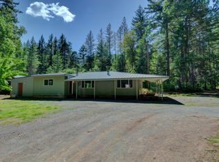 6899 W Evans Creek Rd, Rogue River, OR 97537