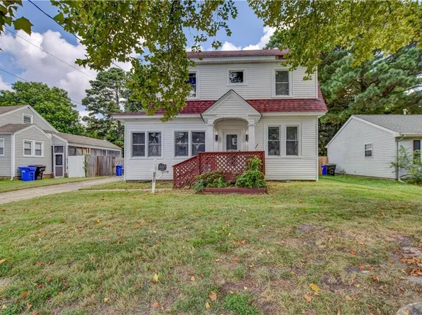 2412 Greenwood Dr, Portsmouth, VA 23702