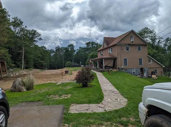 48 Railroad St, Mildred, PA 18632