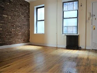 Rented by Crosstown Apartments NYC