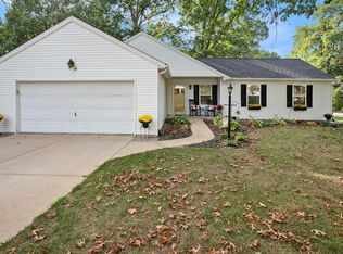 207 Embury Dr, Battle Creek, MI
