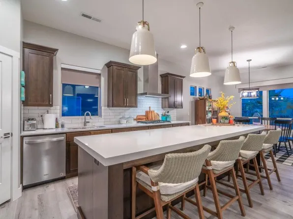 3227 S Hideaway Pl, Hurricane, UT 84737