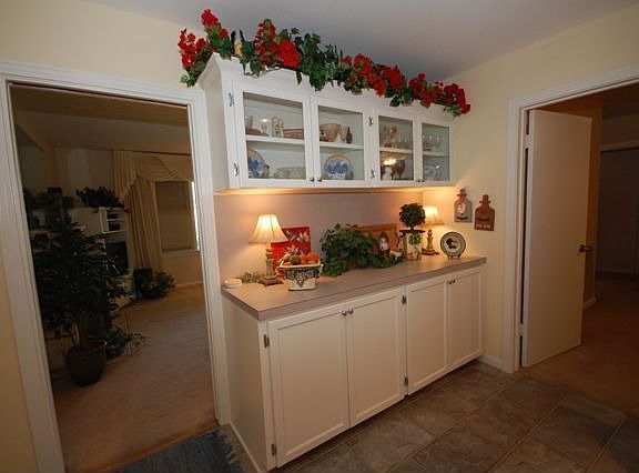 4th image of 8113 Matranga St