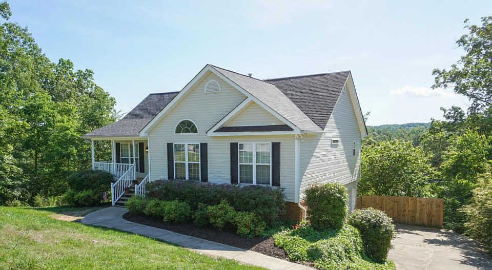 1st image of 6615 Bucksland Dr