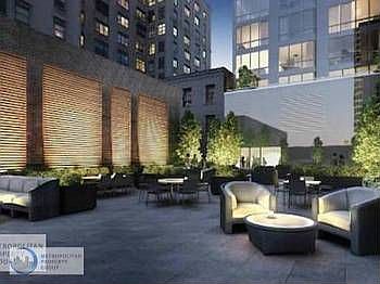 4th image of 885 6th Ave APT 31C