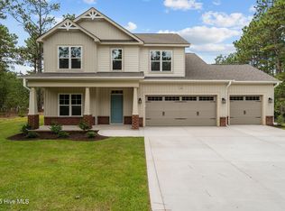 161 Pinecrest Dr, Carthage, NC 28327