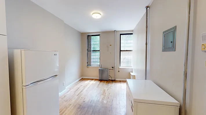 Rented by REAL New York | media 2
