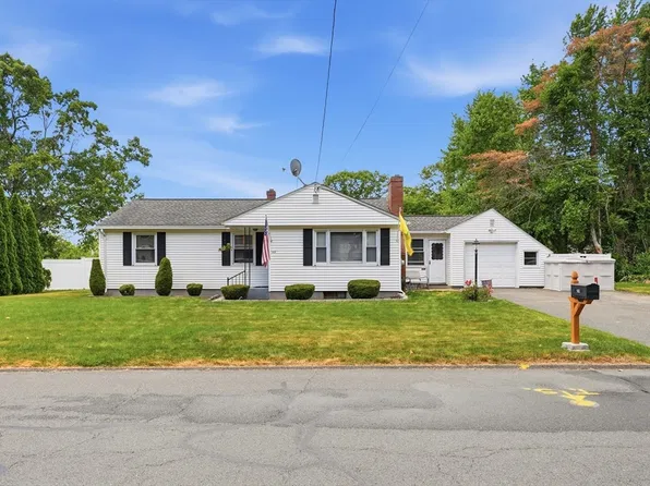 143 Braeburn Rd, East Longmeadow, MA 01028