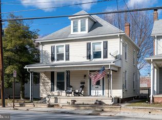 840 York St, Hanover, PA 17331