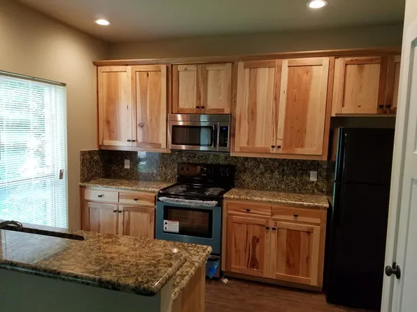 1119 Fannin St, Denton, TX 76201
