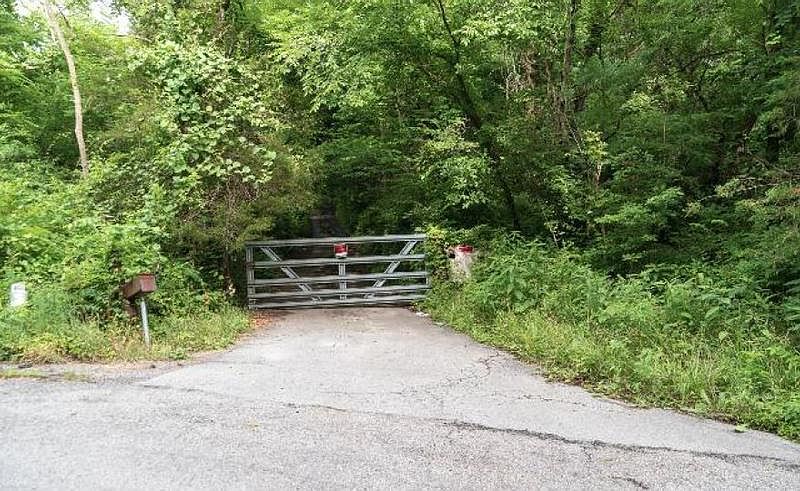 2nd image of 4135 Brenner Dr