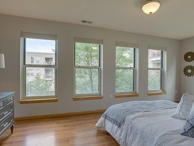 680 N 2nd St #406 — Photo 24