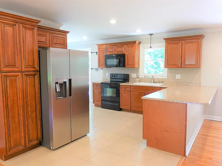 115 Konnarock Cir — Photo 17