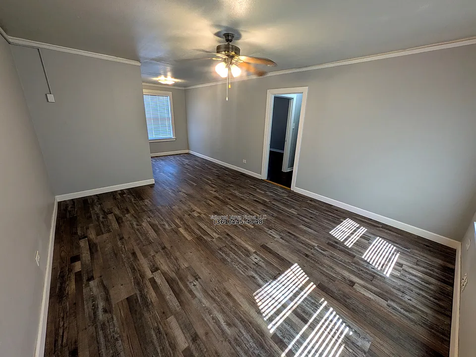 2702 Swantner St #5
